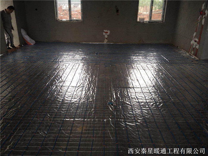 電地暖發熱電纜安裝