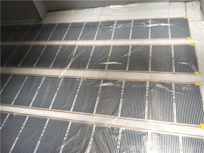 電熱膜地暖鋪設