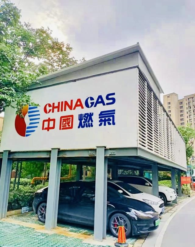 1631699068327750.jpg 091507.jpg